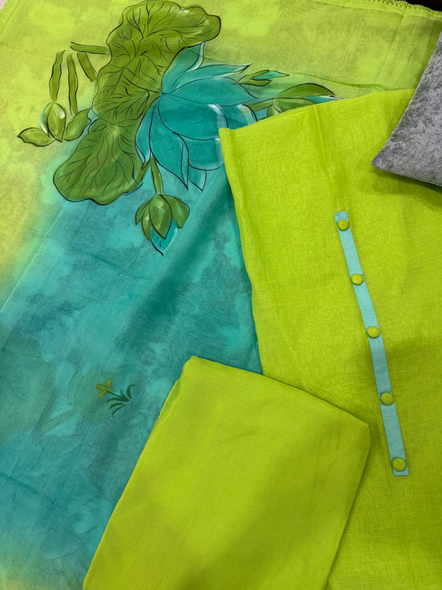 Mul Green Unstitched Suit